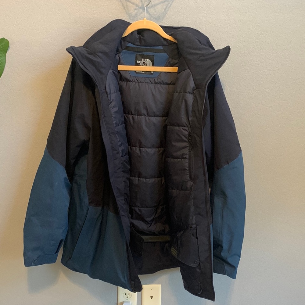 North Face Dryvent Insulated Jacket